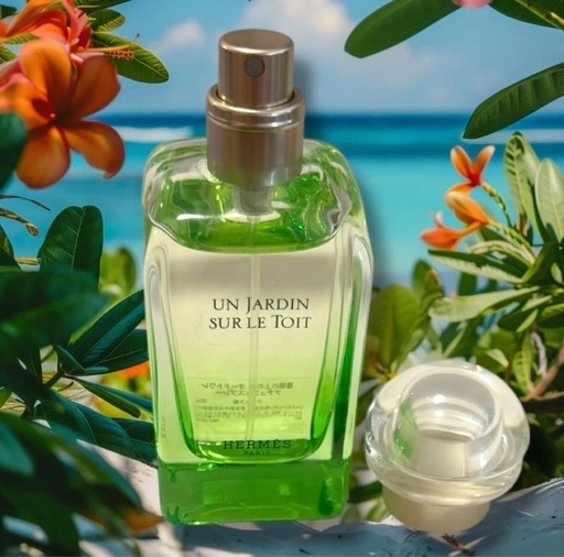 屋根の上の庭　オー ド トワレ  50ml