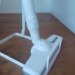 マキタ  充電式クリーナー スタンド付きの画像