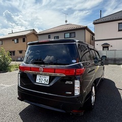 個人出品【総額30万円】車検令和7年11月7日迄 日産 エルグランド ハイウェイスター走行距離12万km/両側スライドドア/自動格納サイドミラー/アラウンドビューモニター/ハンドルスイッチあり/コンセントあり/リアモニターあり/走行中テレビDVD視聴可能の画像
