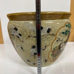 メダカ鉢　火鉢　色絵　金彩　壺の画像