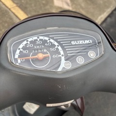 イチ押し車両‼️ 4スト高燃費車❗️レッツ4 CA45A  低速からの加速良し❗️バッテリー新品❗️セルモーター新品交換済‼️買い物に便利な前カゴ付き❣️ 整備点検済み‼️ 原付　スクーターの画像