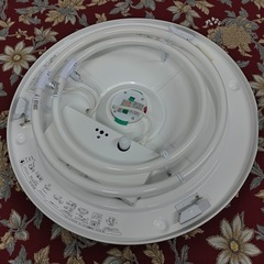 コイズミ GHN6141D シーリングライト 8から10畳用　リモコン付き　カバーに2箇所凹み有りの画像