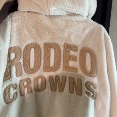 RODEO CROWNSのパーカー　値下げ‼️の画像