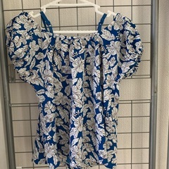 花柄カットソー120cmの画像