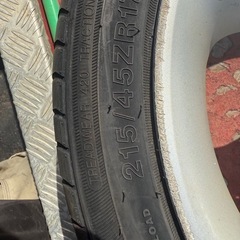 スバル　
215/45r17の画像