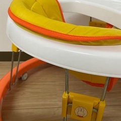 【お話中】歩行器　ミッフィー　わくわくウォーカーの画像