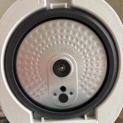 【契約済み】3合炊き炊飯器の画像