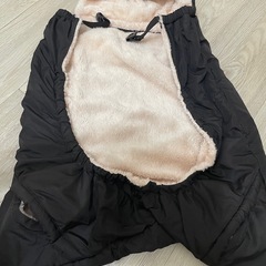 抱っこ紐ブランケットの画像