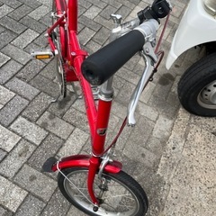 折りたたみ自転車の画像