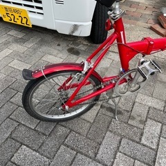 折りたたみ自転車の画像