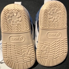 アシックス　ファーストシューズの画像