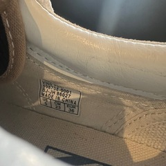 レディーススニーカー VANS 23cmの画像