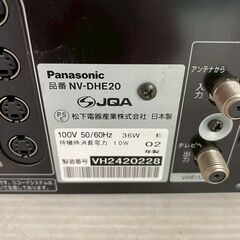Panasonic VHSビデオデッキ NV-DHE20 本体のみ 動作確認済 ビデオデッキ パナソニック レトロ機器 VHS Y2226の画像