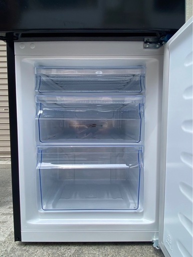 A698♠️2024年製?ハイセンス 冷凍冷蔵庫☆HR-D1701B ブラック 175L