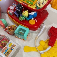 アンパンマン炊飯器とアンパンマンレジとその他アンパンマンセットの画像