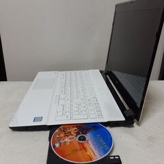 NEC　15インチ　core i7　8GB　SSD　カメラ　Wi-Fi　Bluetooth　マルチ　テンキー　Microsoft Office2021　Windows11の画像