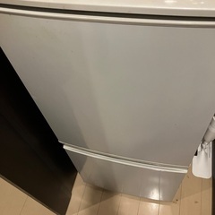 冷蔵庫　シャープの画像