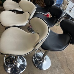 中古椅子6脚まとめて売り
の画像