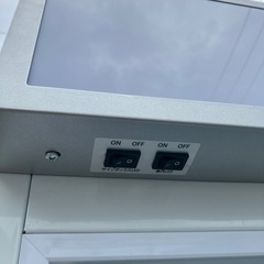 【美品/2023年】縦型冷凍ショーケース　業務用冷凍庫　白　ホワイト　家電【動作ok】の画像