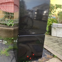 小型冷蔵庫　の画像
