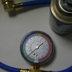 カーエアコンチャージホース＋エアコンガスの画像