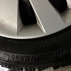 スタッドレスタイヤの画像