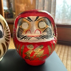 幸福だるま　赤と白 2個セットの画像