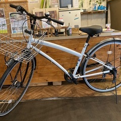 【チェーン新品！ LEDオートライト】6段変速　27インチ自転車　ホワイトの画像