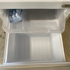 三菱電機　2ドア冷蔵庫　MRｰP15AｰS 2017年製　146Lの画像