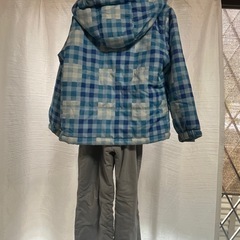 子供用　スキーウェア
の画像