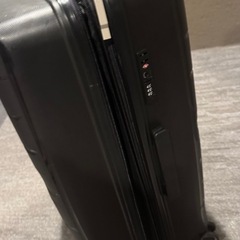 スーツケースの画像
