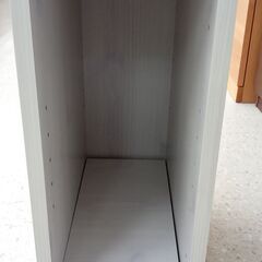 ★リユースのサカイ高崎店★TJ12792  隙間収納 アイボリー H170×D40×W20 クリーニング済みの画像