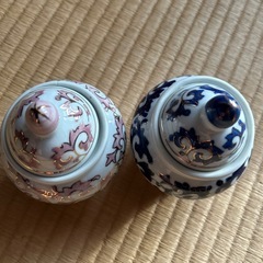 陶器製ポット　茶葉入れ　キャニスターの画像