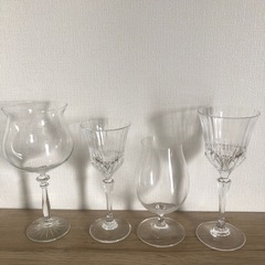 🍷奇形で高級感のあるグラスの画像