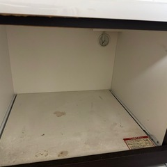 食器棚の画像