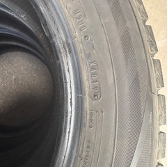215/55R16 スタッドレス4本セットの画像