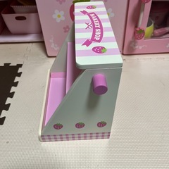 マザーガーデン　ベーカリーショップ棚の画像