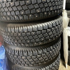 スパイクタイヤ・ホイールセット　普通車（テリオスキッド含）等にの画像