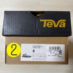 newbalance KEEN Teva CONVERS 4足セット☆の画像