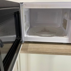 YAMAZEN 電子レンジ YRM-HF171(W) 2023年 動作確認済 中古の画像
