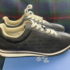 EMPORIO ARMANI（エンポリオアルマーニ）スニーカーブラックの画像