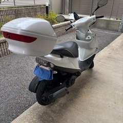 スズキSUZUKIアドレスV125の画像