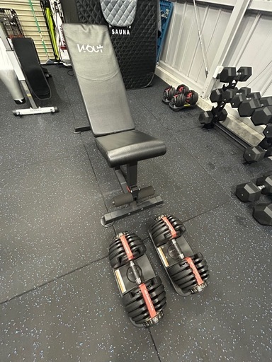 インクラインベンチ、可変式ダンベル(24kg✖️2)