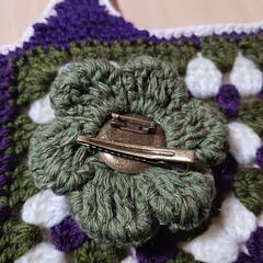 モチーフニットバック　ハンドメイド　かぎ針編み　花モチーフコサージュ付きの画像