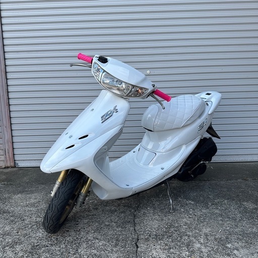 ホワイト三輪車 HONDA DIO AF34 AF35ライブディオ ZX カスタム ホワイト ( はー