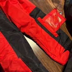 AIRWALK スキーウェア サイズ160 赤黒の画像