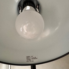 フロアスタンド(スタンドライト)の画像