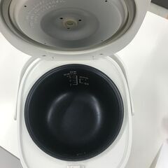 【ジャングルジャングル石川金沢店】 シーシービー 炊飯ジャー BK-R60-WH 2017 動作確認／クリーニング済みの画像