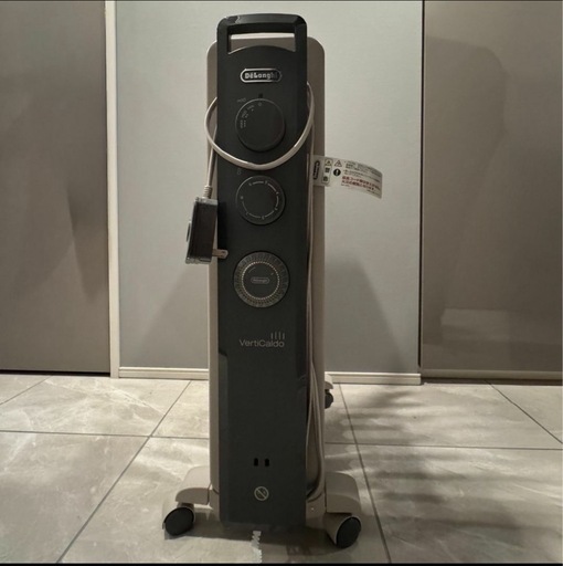 デロンギRHJ21F0812-GYオイルヒーター［ダークグレー＋グレージュ］