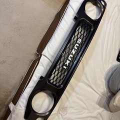 ジムニーシエラ　フロントグリルの画像